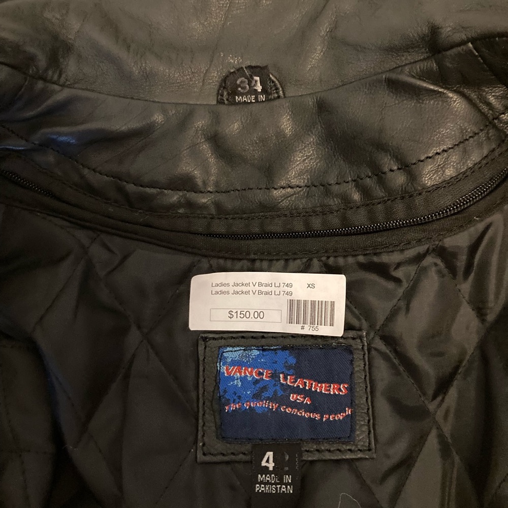 Authentic leather biker jacket - Picture 3 of 5